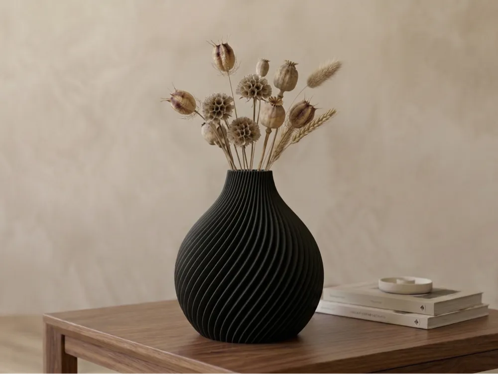 Burgu Desenli Modern Dekoratif Vazo